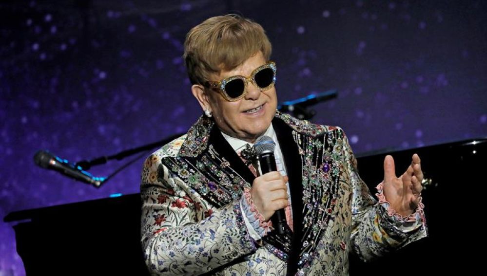 Elton John abandonará los escenarios