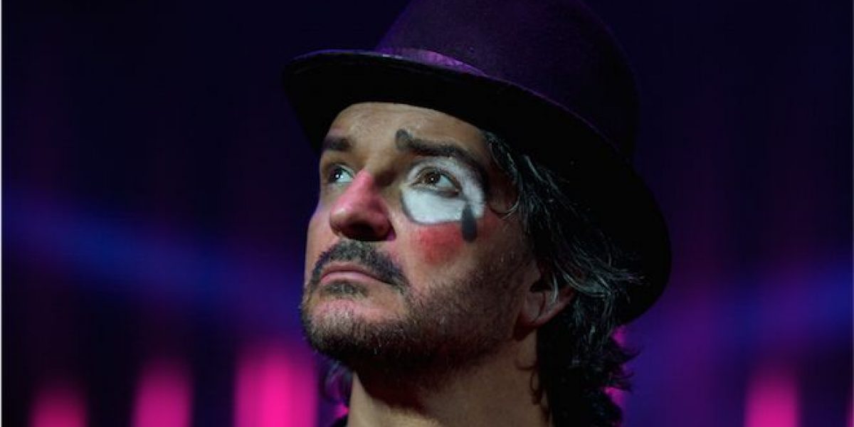 Ricardo Arjona vuelve con “Circo Soledad”