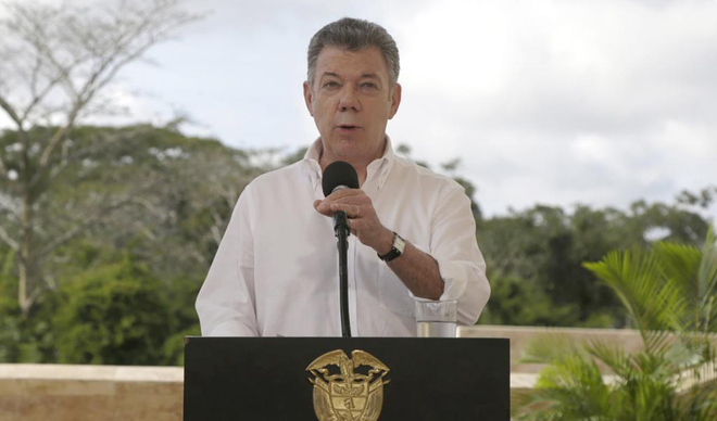 Santos suspendió diálogos con el ELN