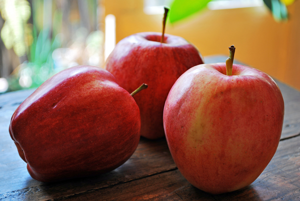 Regenera tu flora intestinal comiendo una manzana al día