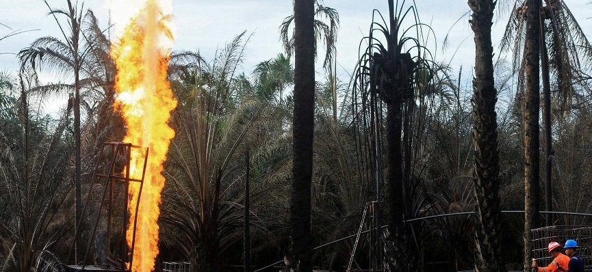 21 muertos deja infernal incendio en pozo petrolero 