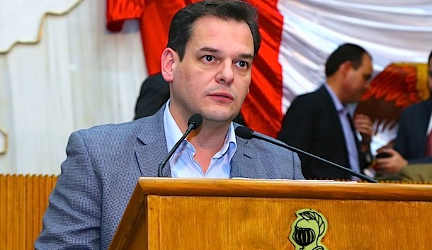 Candidato mexicano propuso mutillar el pene a los violadores
