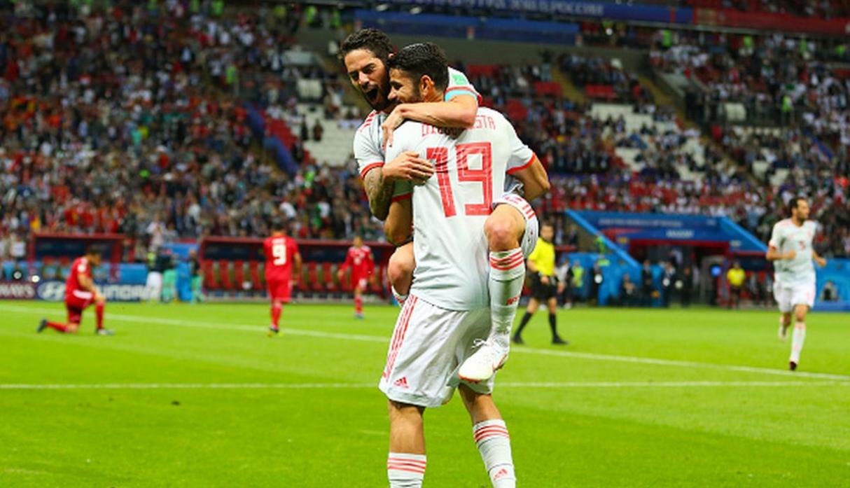 España sufrió para derrotar 1-0 a Irán y aseguró su pase a octavos de final