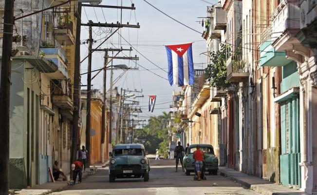 Cuba aprobará nueva constitución que buscará  tener  inversión privada