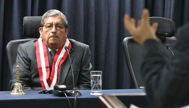 CNM inicia proceso de vacancia  al consejero Julio Gutiérrez Pebe