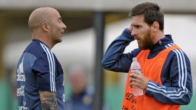 Revelan la tensa discusión  entre Sampaoli y Messi