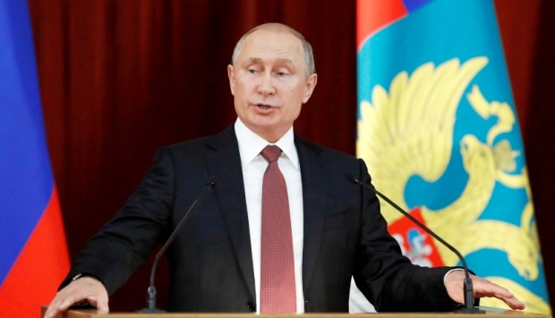 Putin denunció que «fuerzas» en EE.UU. quieren sacrificar relaciones con Rusia