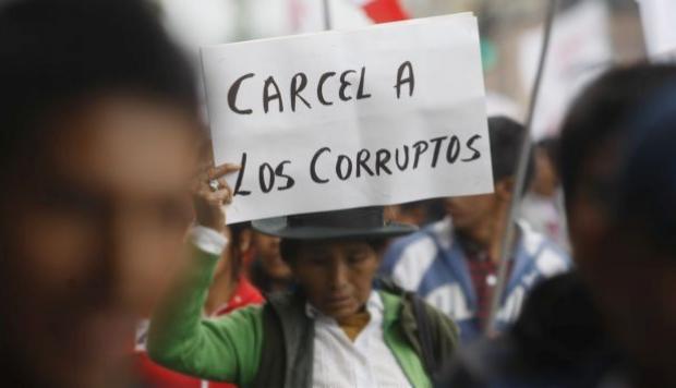 Juristas analizaron la corrupción en el Perú