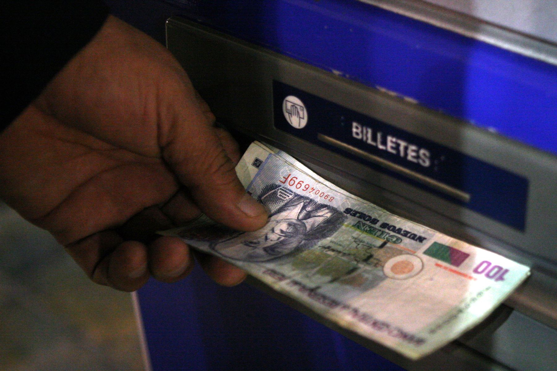 Depósitos y retiros diarios de “cuentas básicas” no  superarán los S/1.000