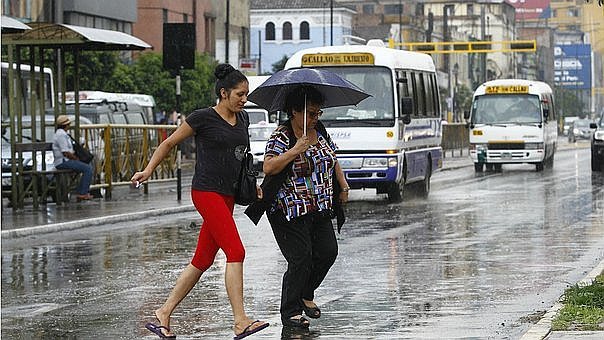 Senamhi pronostica que lloviznas persistirán esta semana en Lima