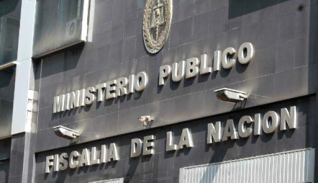 Fiscalía ocultó archivo de denuncia contra periodista César Rojas
