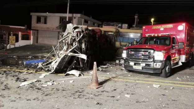 Accidente de bus deja al menos 24 muertos y 18 heridos en Ecuador