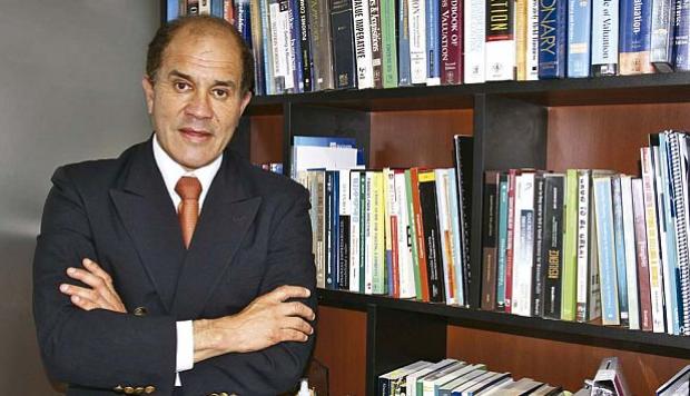Alejandro Indacochea: “Economía  peruana va en piloto automático”