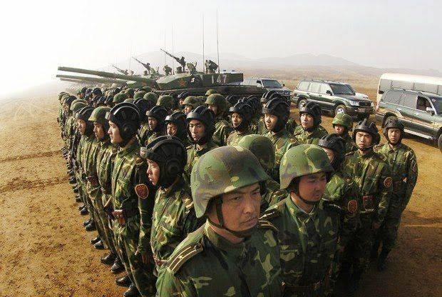 China construye campamento  militar para tropas afganas