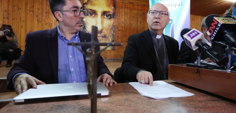 Justicia chilena realiza nuevos allanamientos en dos recintos religiosos