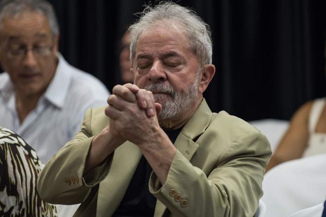 Partido de los Trabajadores inscriben la candidatura presidencial de Lula Da Silva