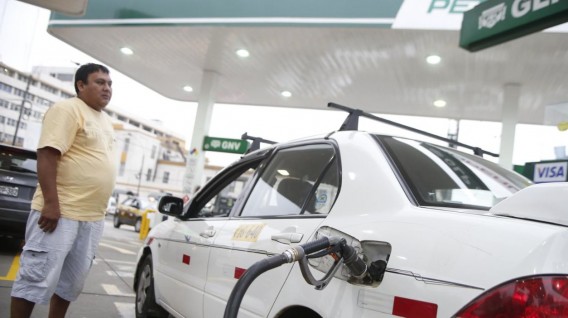 Petroperú bajó precios de combustibles hasta 1.5% por galón, según Opecu