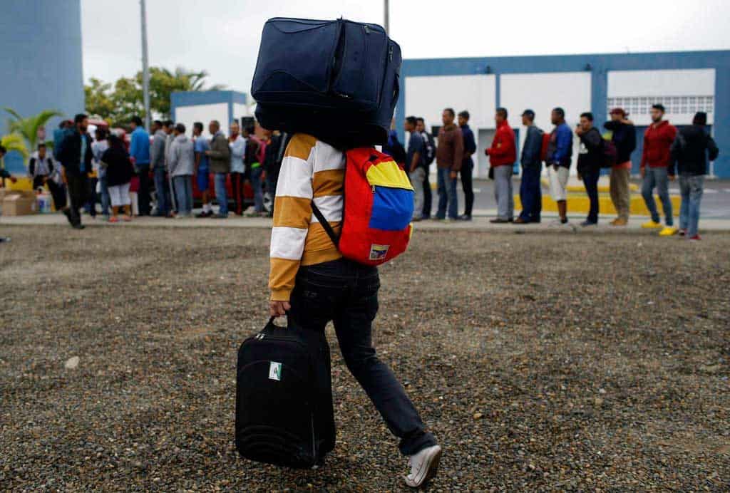Migraciones: 100 venezolanos retornarán a su país este lunes