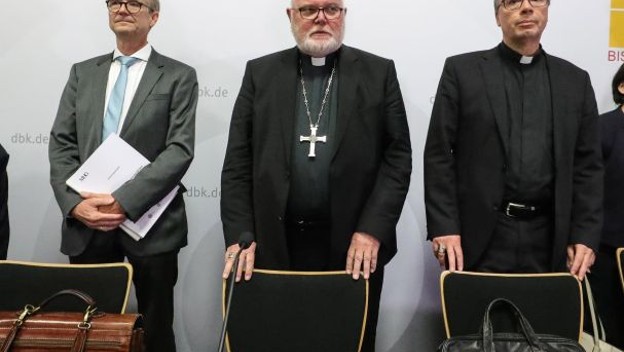 Iglesia Católica alemana pide perdón a las víctimas de pederastia