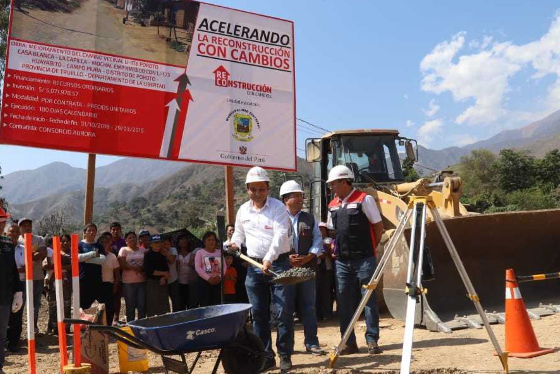 Inician reconstrucción de 16 Km. de vías en distrito de Poroto- La Libertad
