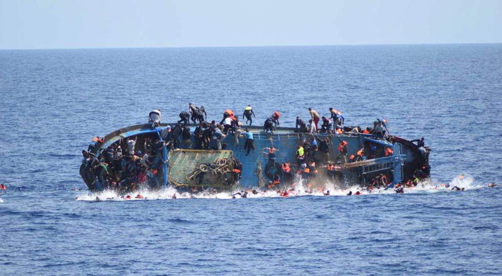 Cinco migrantes mueren en el  Mediterráneo tras naufragio en España