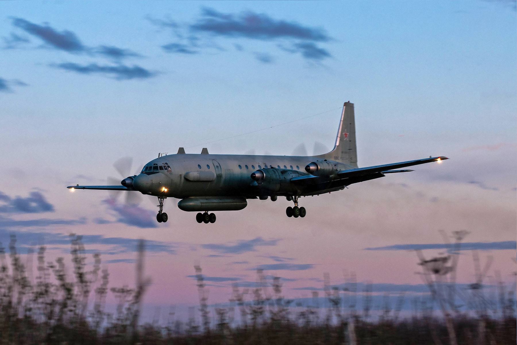 Siria derriba un avión ruso durante un bombardeo aéreo israelí