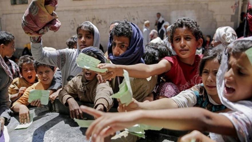 Más de 5 millones  de niños viven  amenazados por el hambre en Yemen