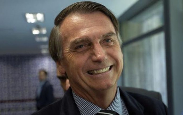 Bolsonaro ganó elecciones en Brasil pero irá a segunda vuelta con Haddad