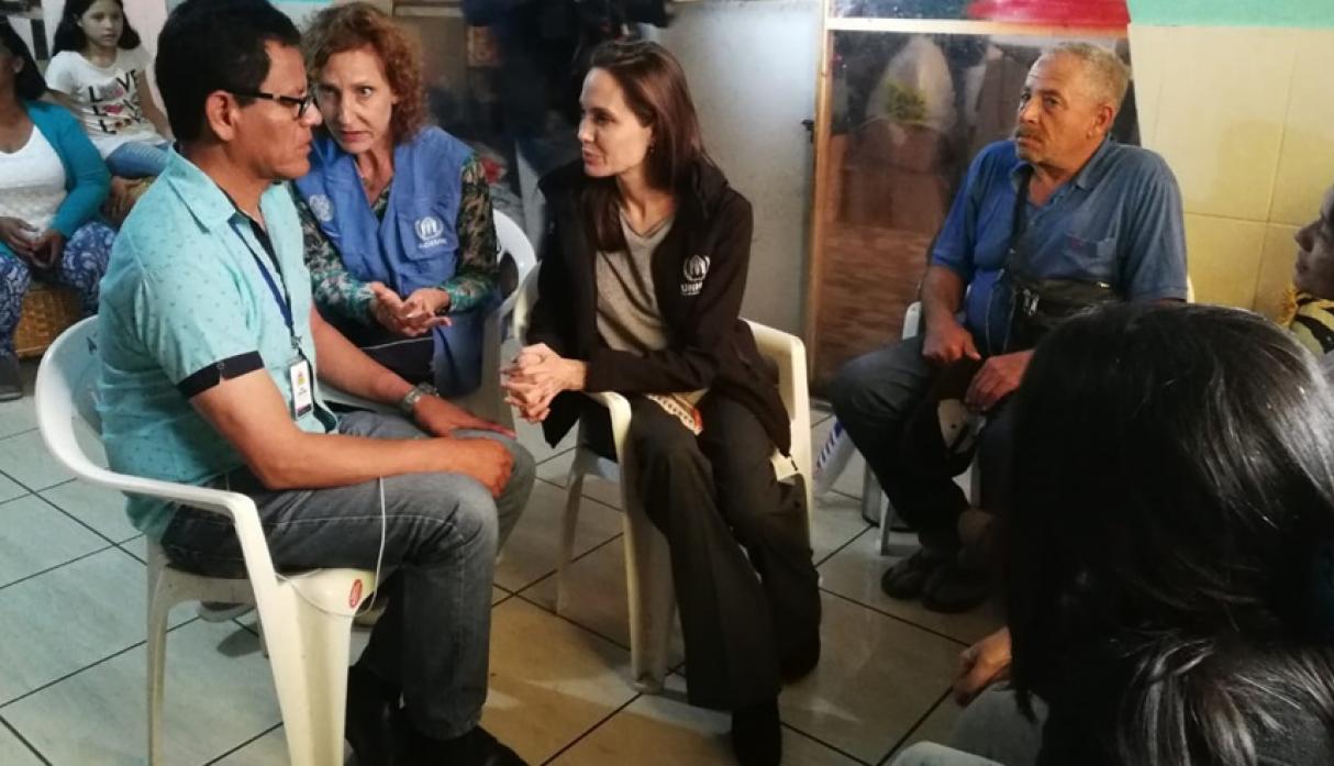 Angelina Jolie se reunió con refugiados venezolanos en Lima