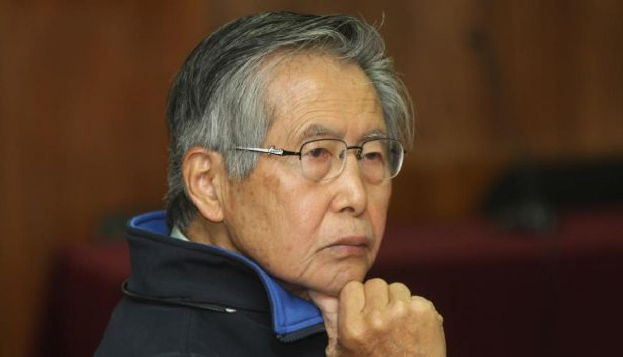 Policía espera alta médica de Alberto Fujimori para traslado a prisión