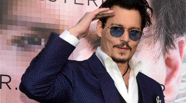 Johnny Depp niega acusaciones en su contra