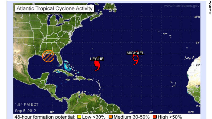 España: El huracán Leslie podría tocar tierra en Andalucía y Canarias en las próximas horas