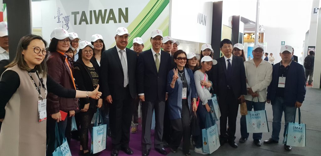 Delegación comercial  taiwanesa en Excon 2018