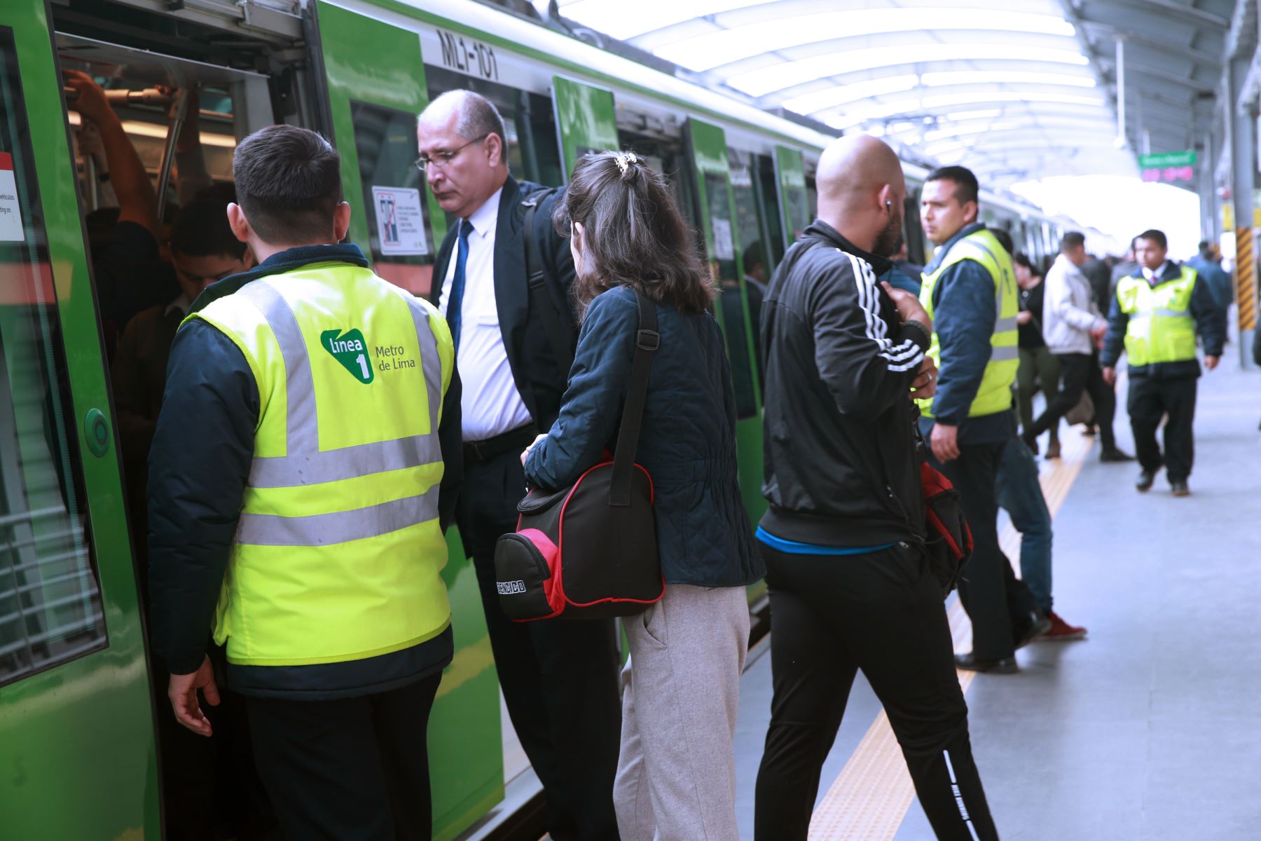 Trenes del Metro de Lima circularán cada 7 minutos los sábados de octubre