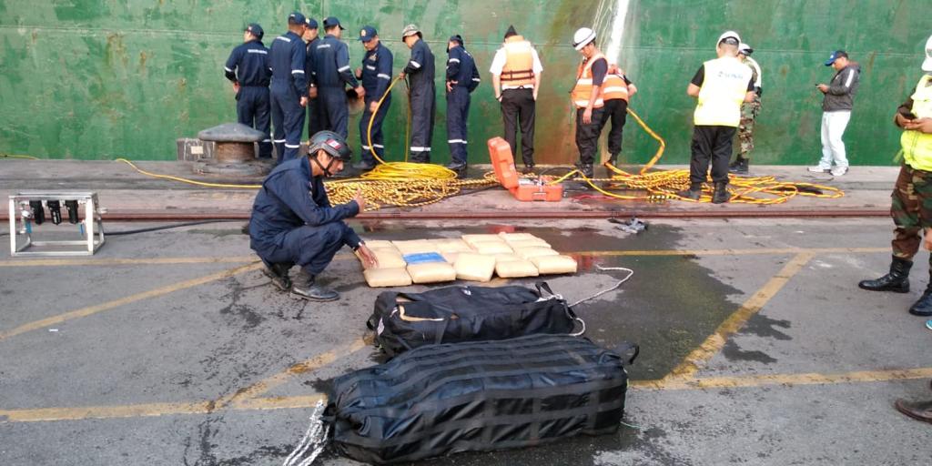 Incautan 1300 kilos de marihuana en Operativo conjunto en el Puerto del Callao