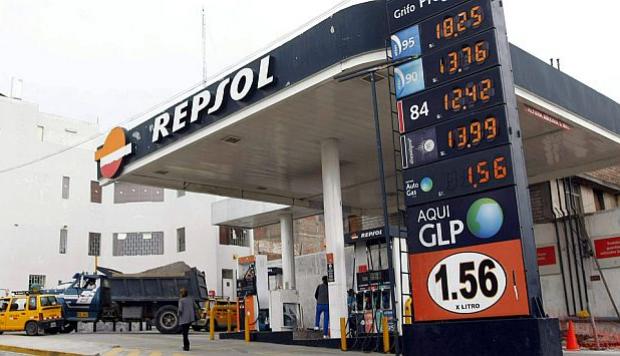 Grifos no reducen  precio de combustibles