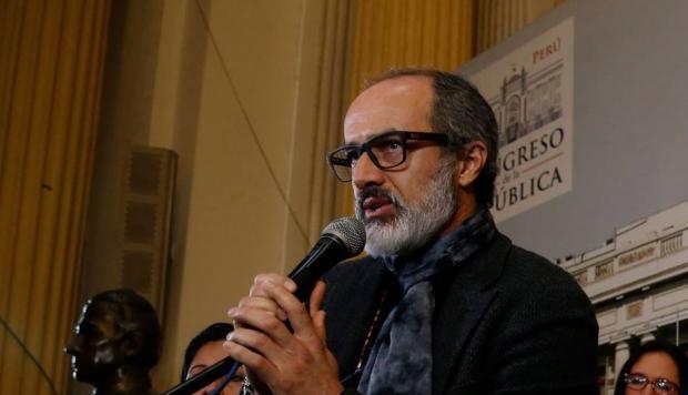 Carlos Alcántara: “Hay que  seguir luchando por el país”