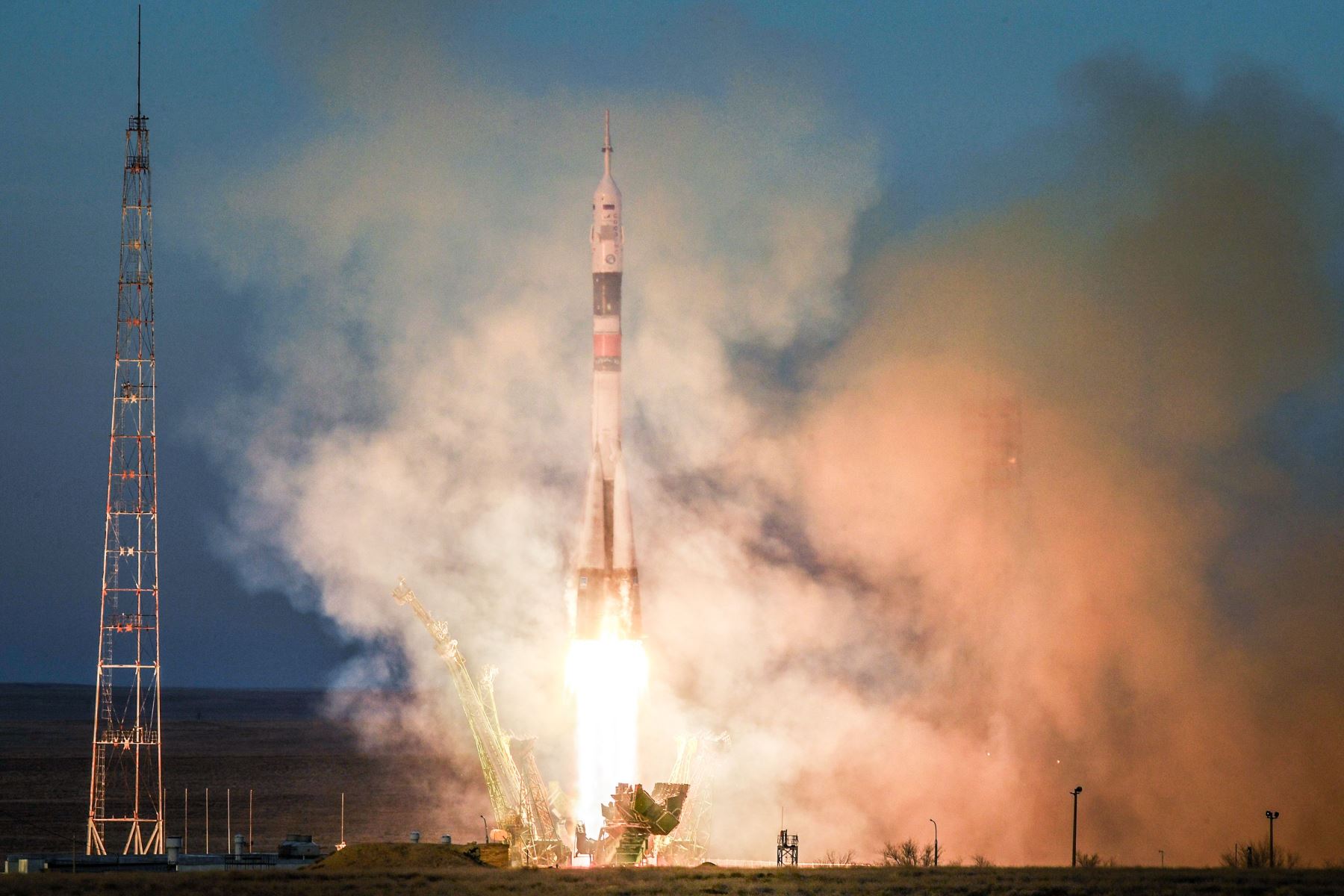 Despegó con éxito el Soyuz rumbo a la ISS en primer vuelo tripulado tras accidente