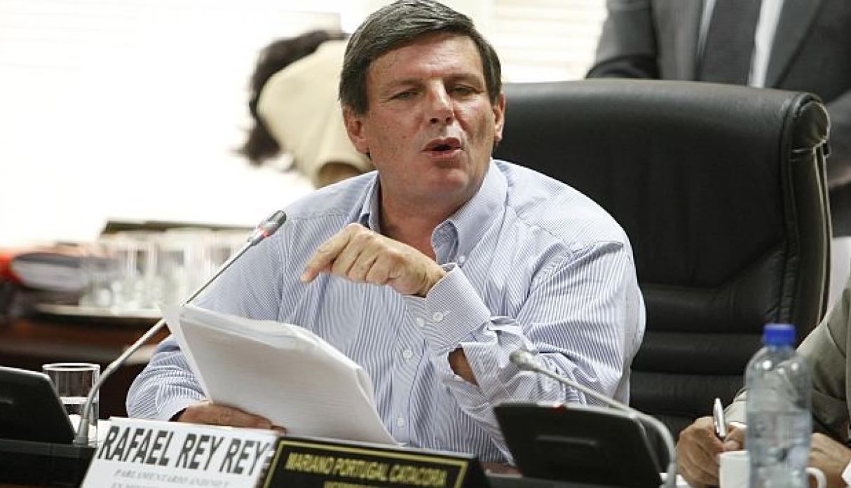 Rafael Rey agredió al presidente de mesa de votación en el referéndum 2018