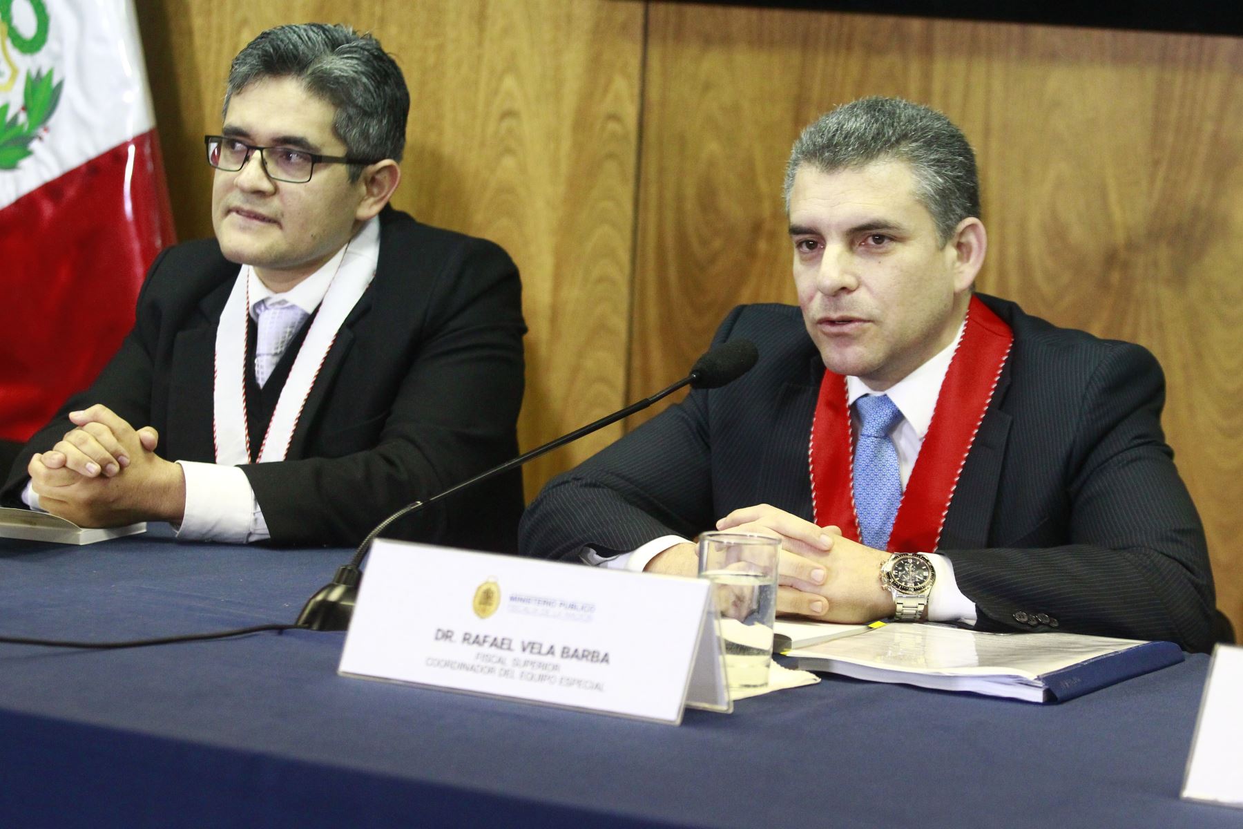 Oficializaron el retiro de fiscales Vela y Pérez del Equipo Especial Lava Jato