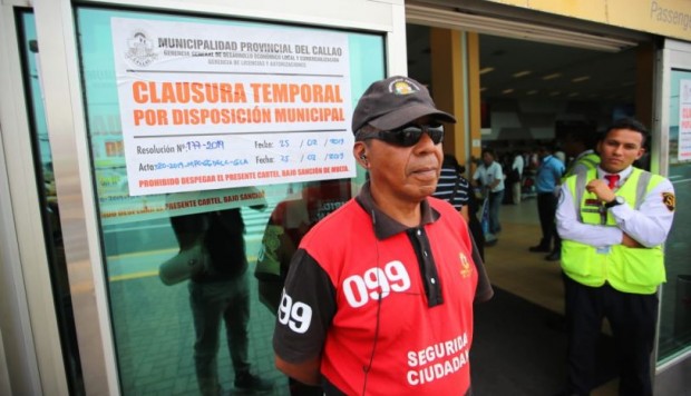 Clausuran temporalmente el aeropuerto Jorge Chávez