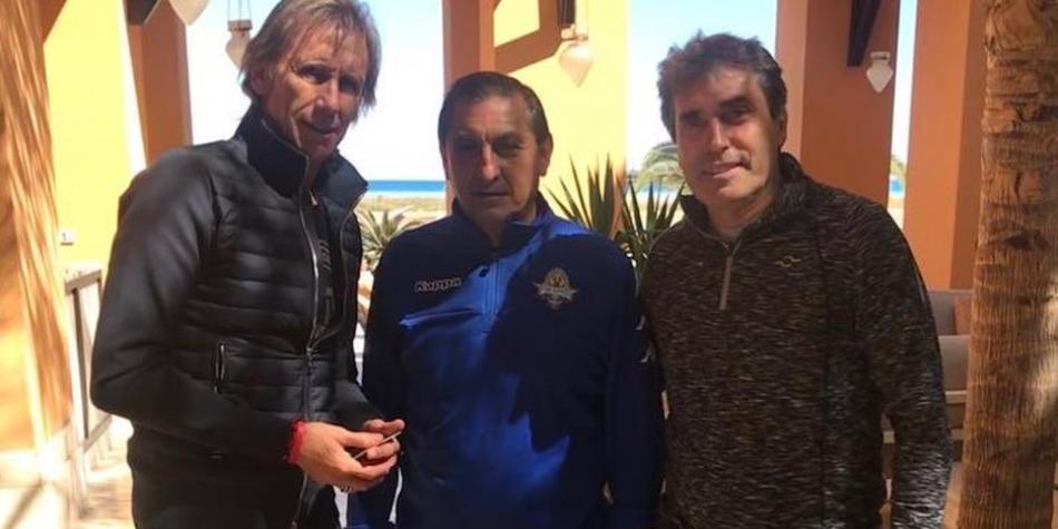 Ricardo Gareca llegó a Egipto para ver a Cristian Benavente y se reunió con Ramón Díaz