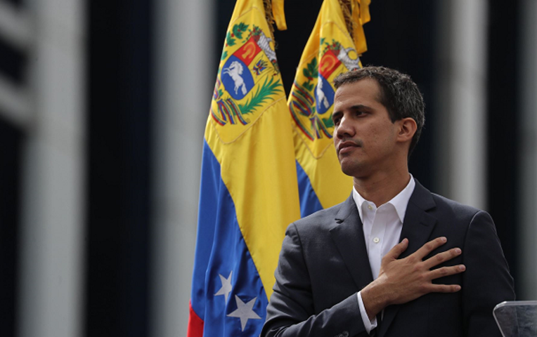 Juan Guaidó es reconocido como presidente interino de Venezuela por el Parlamento Andino