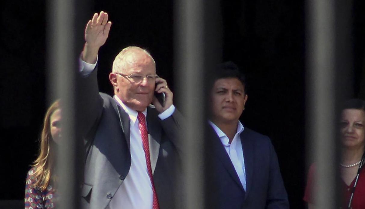 Kuczynski renuncia a la presidencia de PpK