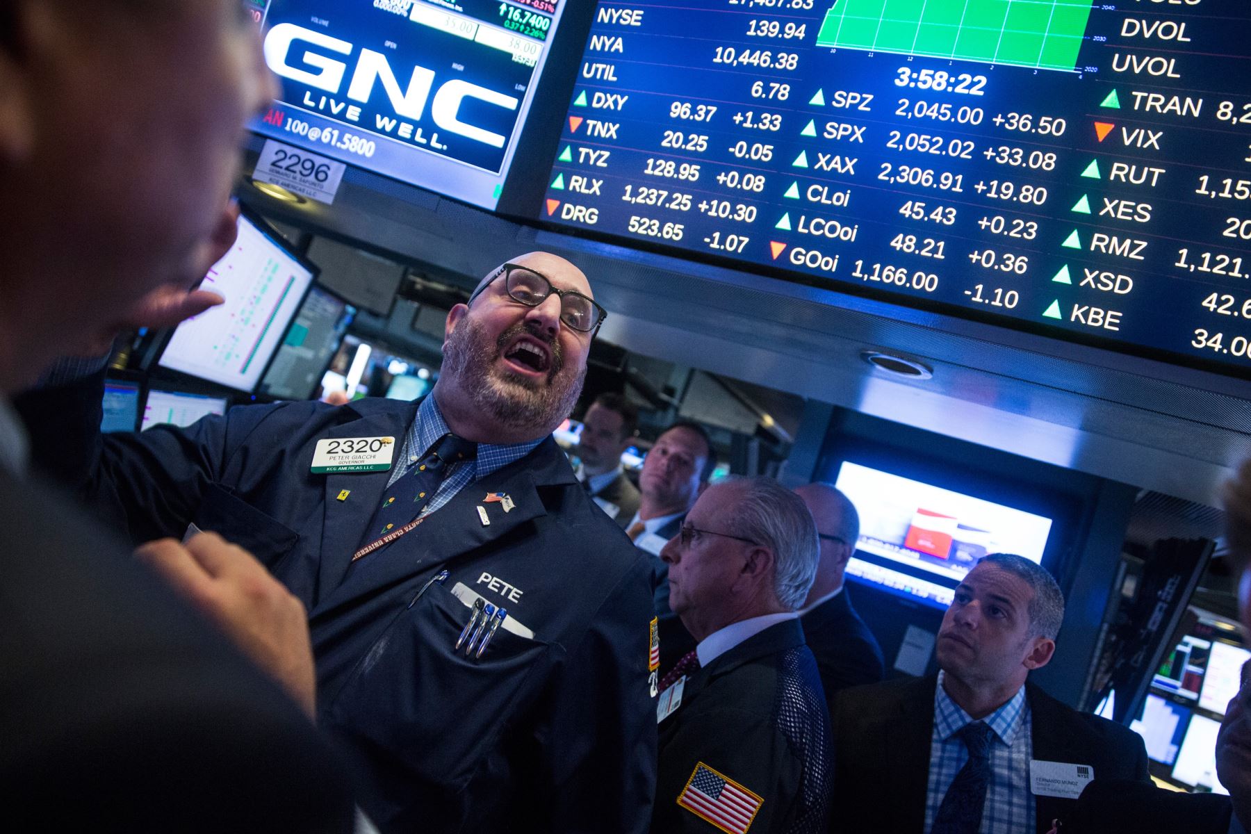 Wall Street abrió con leves ganancias afectado por acciones de Boeing
