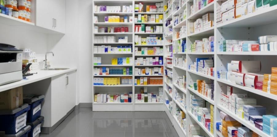 Laboratorios se hacen ricos con venta de medicinas