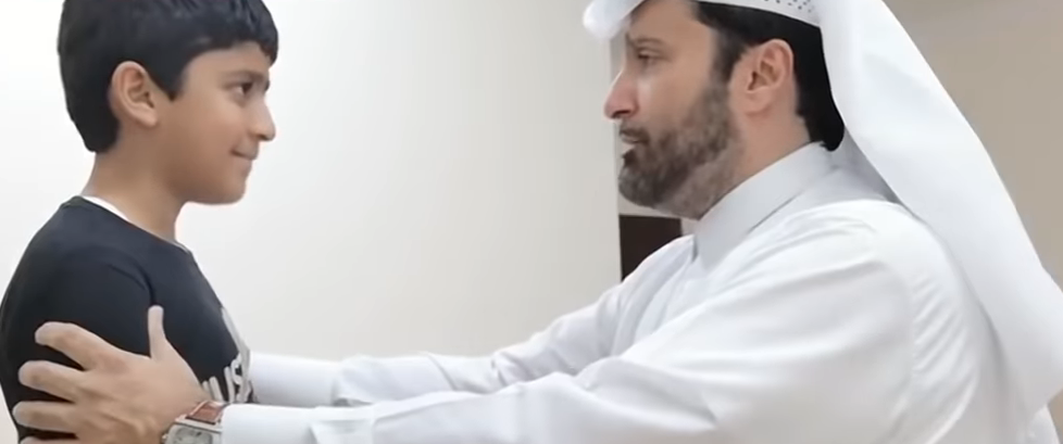 VIDEO: Youtuber islámico enseña a golpear «correctamente» a esposas