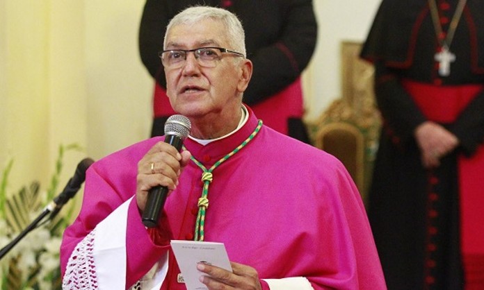 Arzobispo de Lima asistió a velatorio de líder de la estrella
