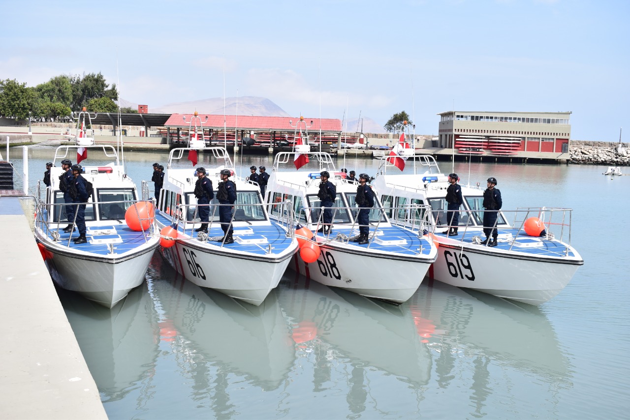 Incorporación y zarpe de las cuatro patrulleras de puerto donadas por la República Popular de China.