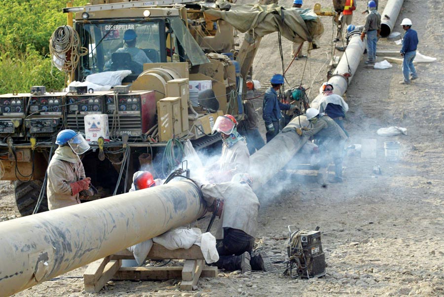 Carlos Tubino “Si se confirma que mintió sobre el Gasoducto Sur, acuerdo se invalida”